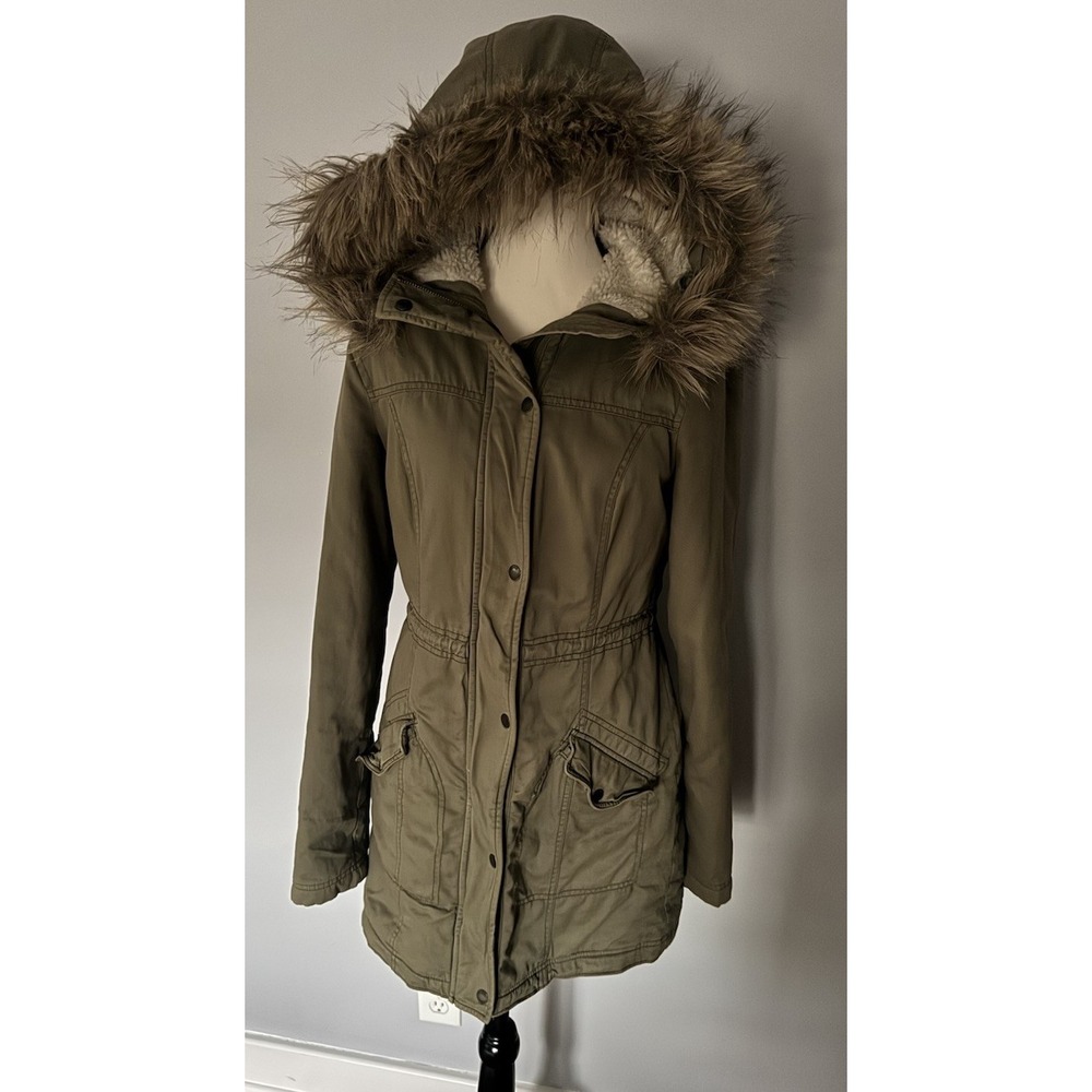 y2k 2000s Hollister Women's Olive Green faux fur hooded fitted parka jacket M